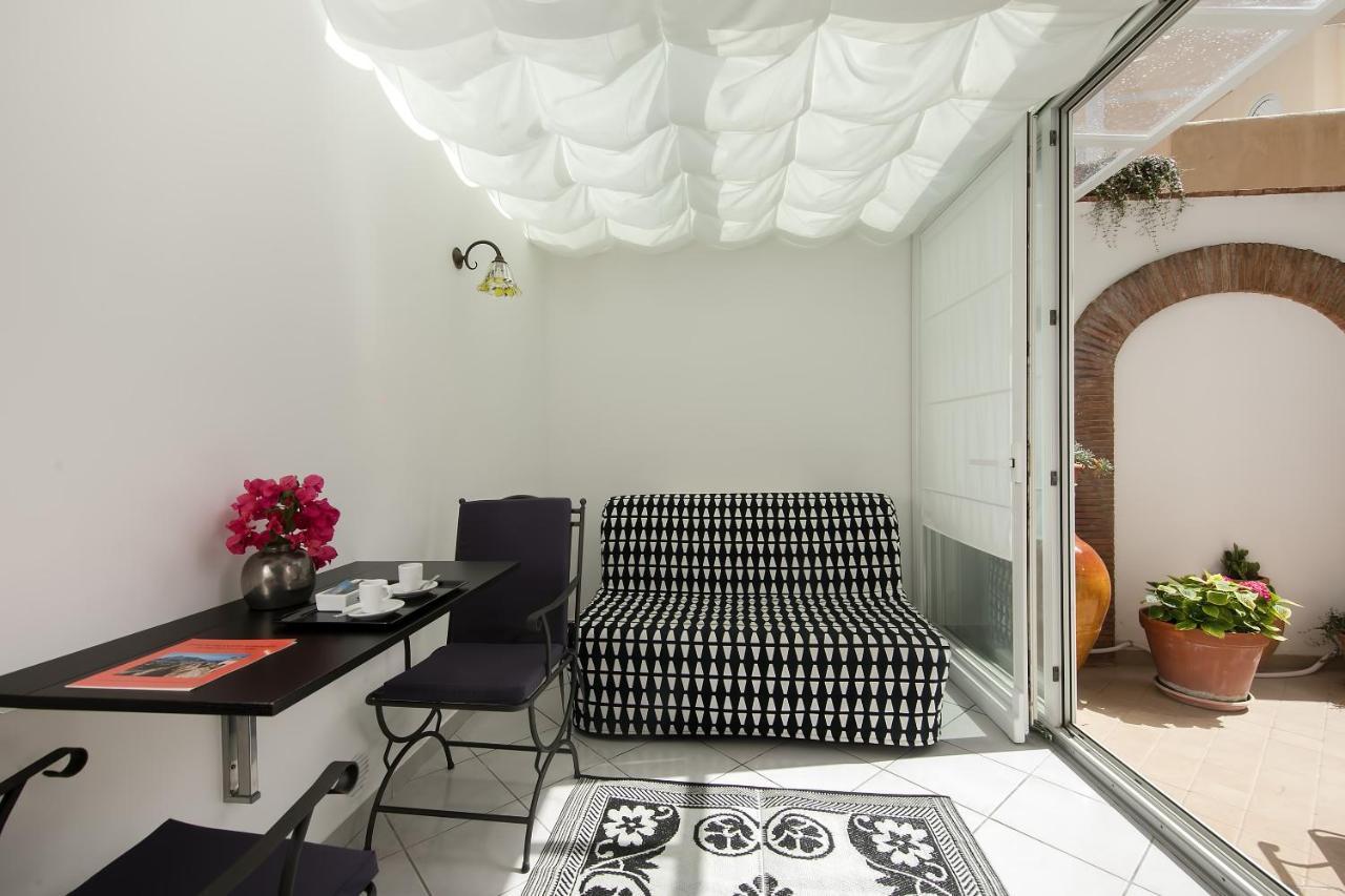 Capri Casa Carlotta Bed & Breakfast Bagian luar foto
