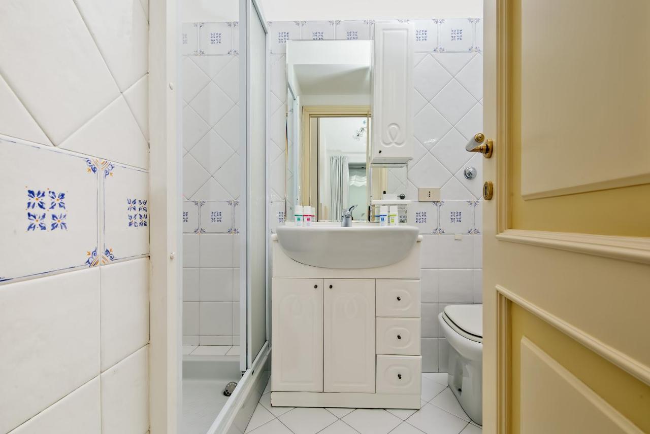 Capri Casa Carlotta Bed & Breakfast Bagian luar foto